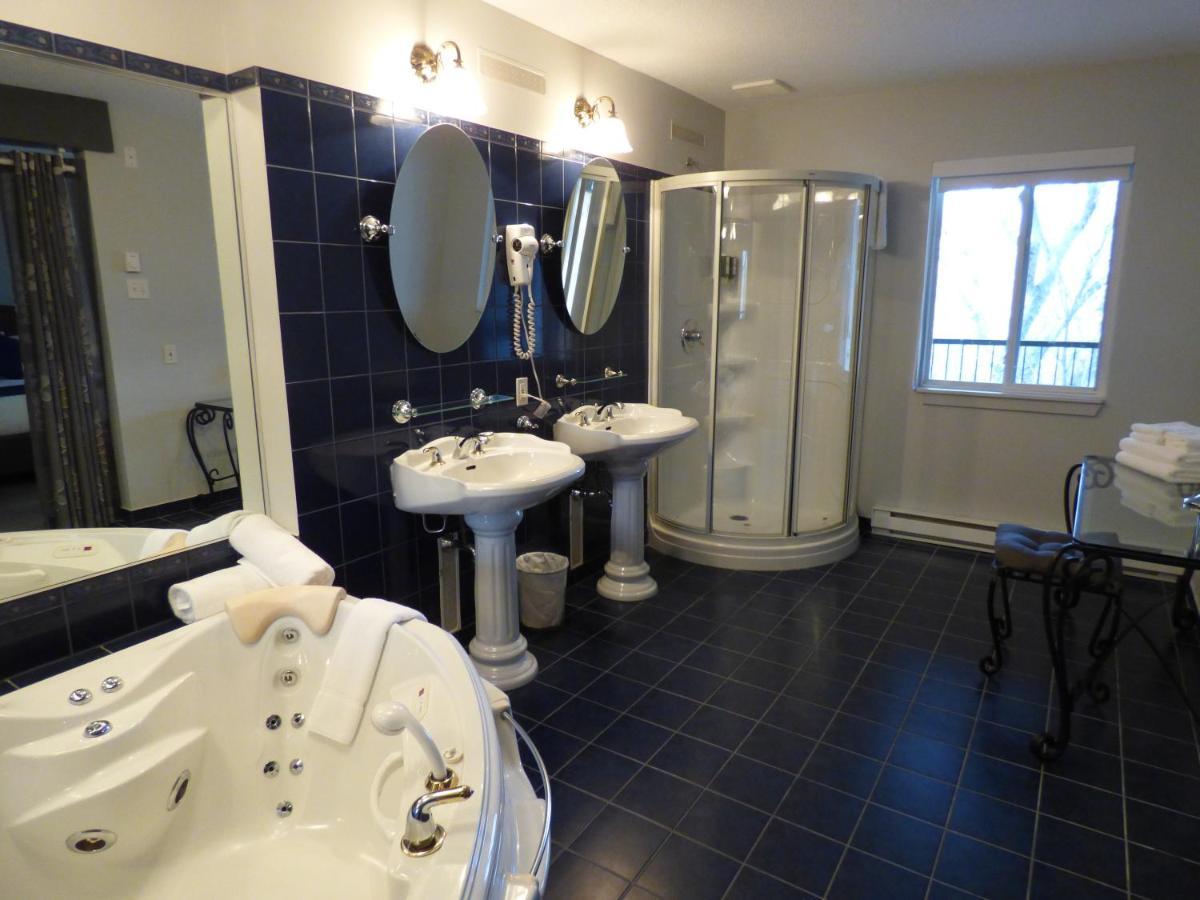 Chateau Logue Hotel Maniwaki Zewnętrze zdjęcie