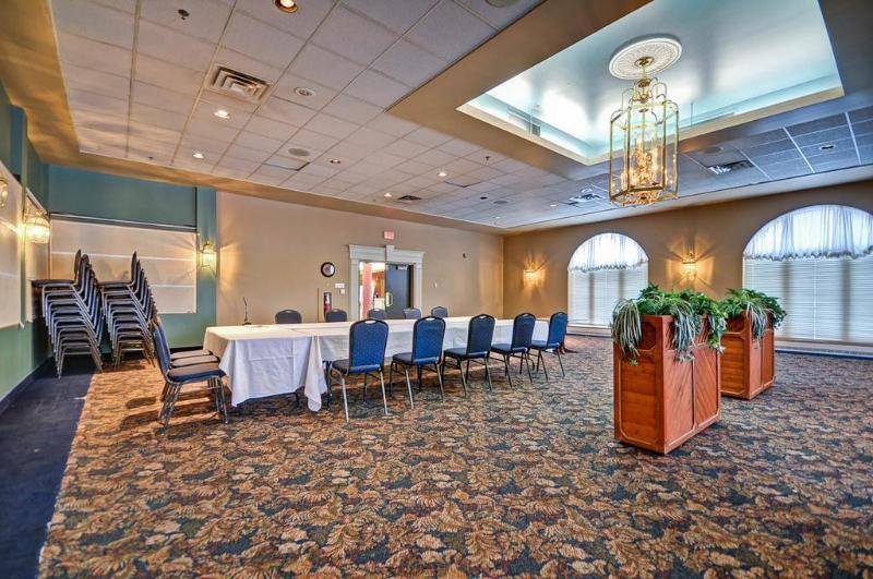 Chateau Logue Hotel Maniwaki Zewnętrze zdjęcie